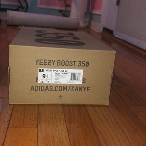 Yeezy 350 cream shoes BOX ONLY